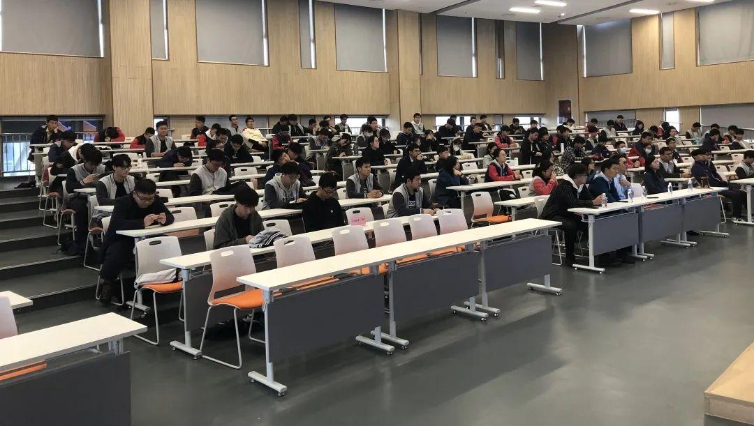 大学生求职招聘网，连接未来职场的新桥梁